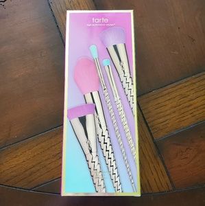NEW! Tarte Magical Wands Brush Set